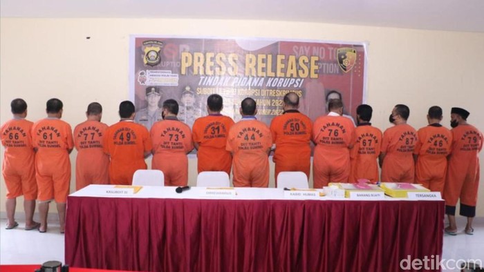 13 mantan kades di Sumsel ditangkap dan dijadikan tersangka kasus korupsi dana bantuan Kemenpora.