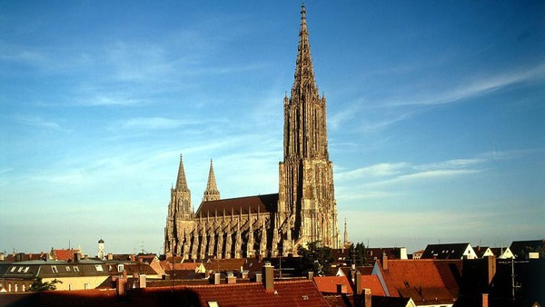 6 Rumah Ibadah Terbesar di Dunia, Salah Satunya Ada di Indonesia