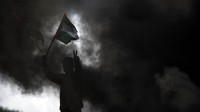 Sasaran serangan Israel itu adalah kelompok yang menamakan dirinya Sarang Singa. Kelompok ini dituduh oleh Israel telah membunuh seorang tentara dan mencoba melayangkan beberapa serangan.  