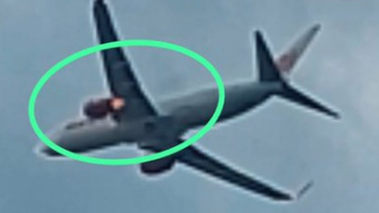 Beredar Foto Mesin Lion Air JT330 Terbakar, Manajemen Buka Suara Beredar di media sosial mesin pesawat Lion Air JT330 terbakar. Corporate Communications Strategic of Lion Air, Danang Mandala Prihantoro belum bisa memastikan foto tersebut karena masih diselidiki.