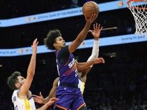 Hasil NBA: Warriors Tumbang di Tangan Suns