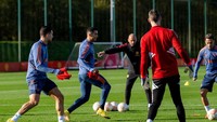 Peraih 5 Ballond dOr itu saat ini memang menjadi penghangat bangku cadangan. Erik ten Hag lebih memilih Rashford untuk mengisi pos penyerang utama. (Manchester United via Getty Imag/Ash Donelon)