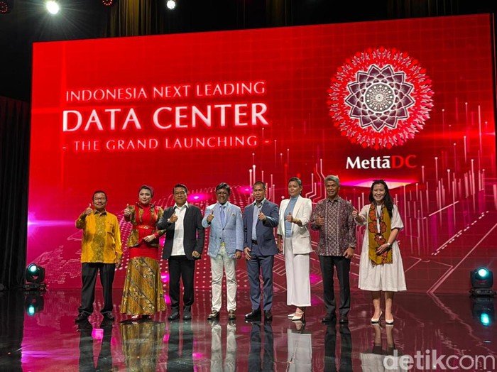 PT MettaDC Teknologi (MettaDC) Indonesia meramaikan persaingan penyedia data center di tanah air. Investasi sebesar USD 200 juta atau senilai Rp 3,1 triliun digelontorkan MettaDC untuk menghadirkan data center berkapasitas 30MW.