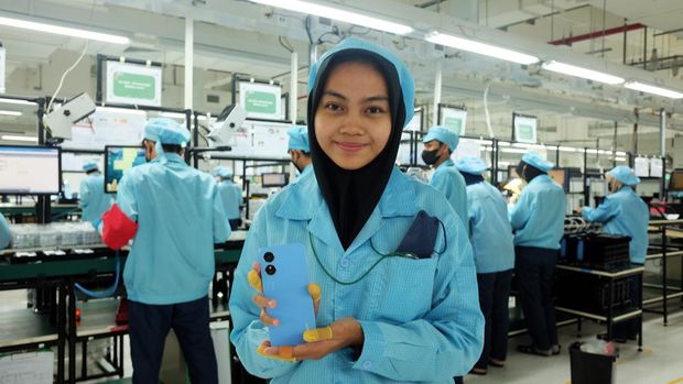 Ernia Lestari, pekerja pabrik baru Oppo asal Bayur, Kota Tangerang
