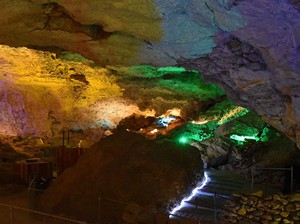 6 Turis Terjebak di Gua Bawah Tanah Grand Canyon gegara Lift Mati