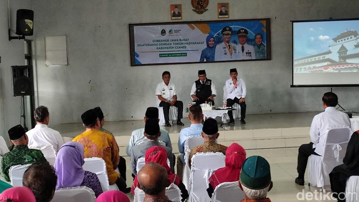 Gubernur Jabar Ridwan Kamil di Ciamis.
