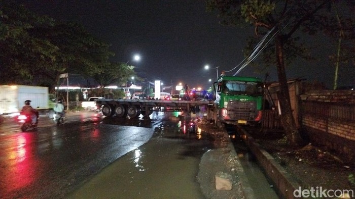 kecelakaan di gresik