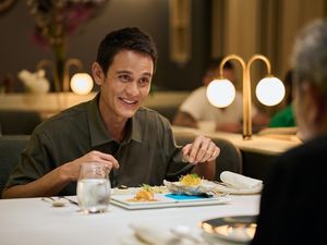 Rahasia Mark Wiens Makan Banyak tapi Berat Badan Tetap Terjaga