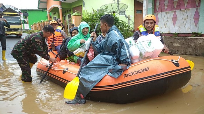 Kondisi banjir di Desa Cikupa Kecamatan Karangnunggal Kabupaten Tasikmalaya.
