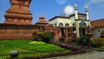 7 Potret Masjid Unik dan Bersejarah di Indonesia