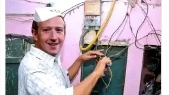 Mark Zuckerberg lagi benerin kabel. Foto: Twitter