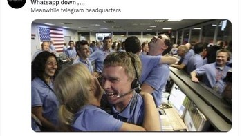 Meme suasana kantor Telegram saat WhatsApp eror... Foto: Twitter