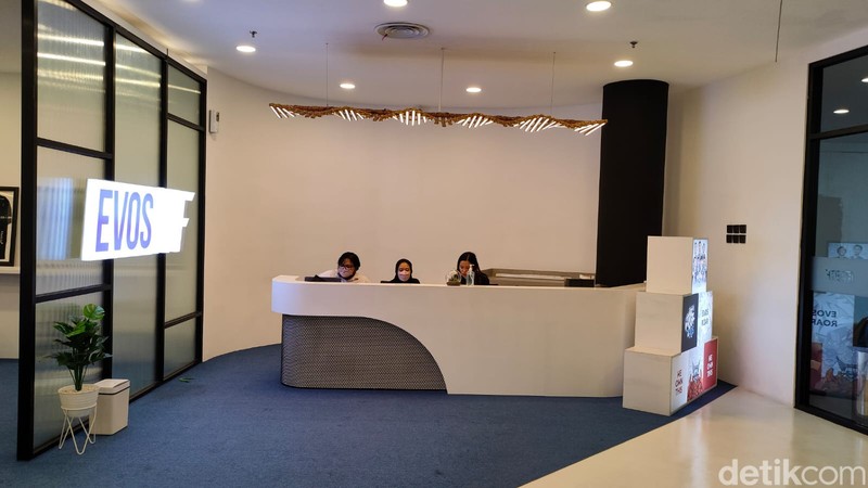 Mengintip Markas Besar Evos Esports, Ada di dalam Mall