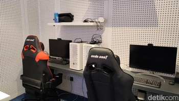 Sementara ini, merupakan potret tempat karyawan atau player untuk streaming atau sekedar me time. 