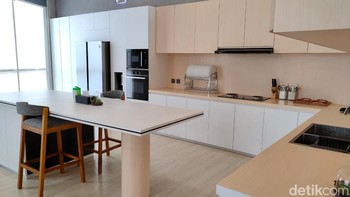 Evos Esports juga menyediakan dapur yang cukup besar. 