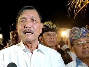 Luhut Bilang Banyak Negara Minta RI Jadi Juru Selamat di Konflik Dunia