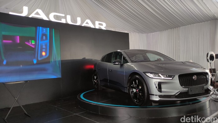 Mobil listrik Jaguar I-Pace.