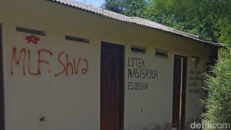 Objek Wisata Mata Air Cokro Klaten kondisinya tak terawat dan jadi sasaran vandalisme Objek Wisata Mata Air Cokro Klaten kondisinya tak terawat dan jadi sasaran vandalisme. Foto diambil, Rabu (26/10/2022).