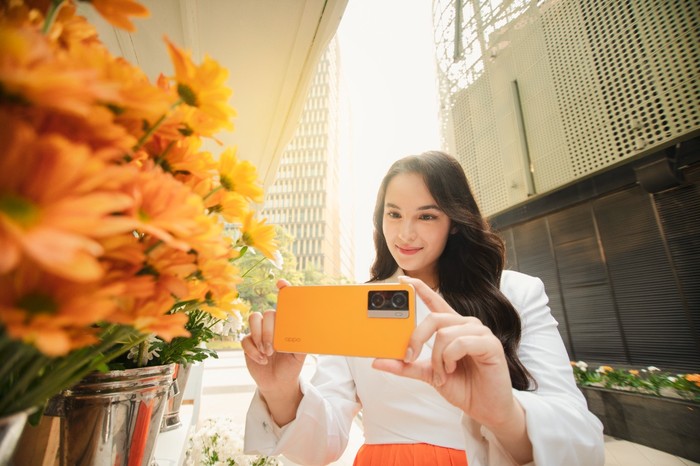 OPPO A77s