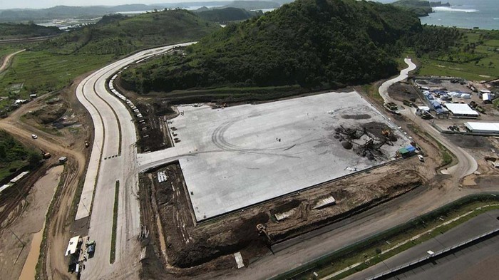 World Superbike Indonesia Round (WSBK) 2022 akan digelar di Pertamina Mandalika Circuit. Intip yuk kondisi sirkuitnya.