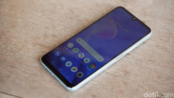 Realme C33 ditenagai Unisoc Tiger.