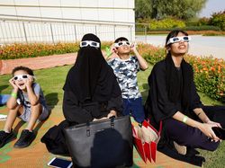 Penampakan Gerhana Matahari Terakhir 2022 di Berbagai Negara