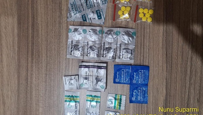 Sejumlah obat-obatan terlarang disita