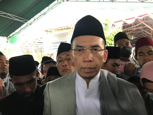 Ketua Harian Nasional DPP Partai Perindo Tuan Guru Bajang (TGB) Muhammad Zainul Majdi beri sinyal dukung Ganjar Pranowo maju pada Pilpres 2024