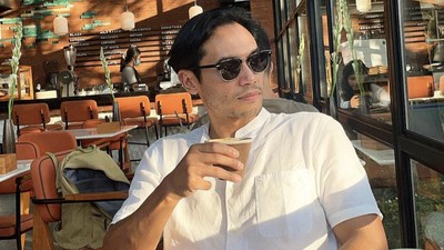 10 Momen Ngopi Rino Soedarjo yang Dikabarkan Pacar Gisella Anastasia