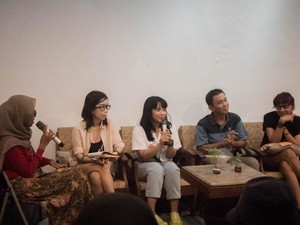 Komunitas Patjarmerah Gerakkan Jejaring Ruang Baca Hidup di Surabaya