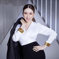 Pengusaha transgender bernama Anne Jakapong Jakrajutatip mengakuisisi Miss Univerze Organization dan 100 persen memegang kepemilikan brand tersebut. Foto: Instagram/@annejkn.official