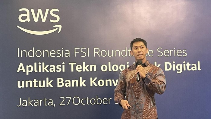 Aplikasi Teknokogi Bank Digital untuk Bank Konvesional Aplikasi Teknokogi Bank Digital untuk Bank Konvesional