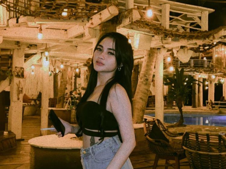Arlida Putri, Penyanyi Dangdut yang Hobi Nongkrong di Kafe