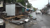 Pemerintah setempat masih mendata dampak yang ditimbulkan akibat peristiwa banjir. (Abdy Febriady/detik.com)