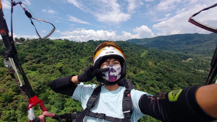 Disha Fajar Praharini, Atlet Paralayang Majalengka.