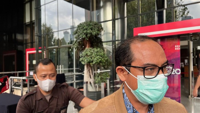 Hakim Agung Gazalba Saleh diperiksa KPK (Hanafi-detikcom)