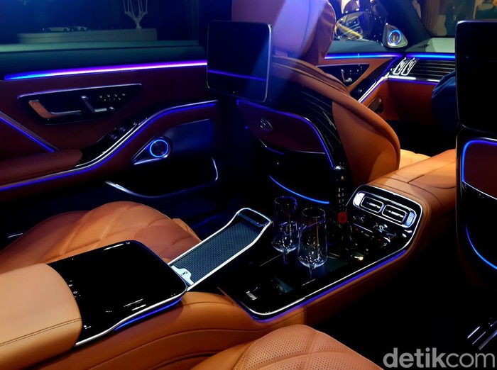 Interior Mercedes-Maybach S Class