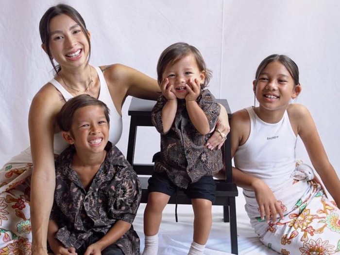 Potret Jennifer Bachdim Hamil Anak Keempat, Tetap Say No to Bolos Workout!
