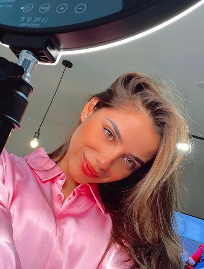 Keyla pun mengakui bahwa penghasilannya dari Only Fans lebih besar dari gajinya menjadi atlet. Menurut Keyla, 50 kali lipat besar dari penghasilannya menjadi atlet voli. Foto: dok. Instagram/@key.alvees