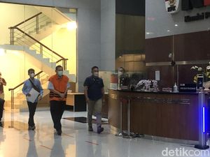 Kepala BPN Riau Terima Suap SGD 120 Ribu, Sebagian Via Rekening Pegawai