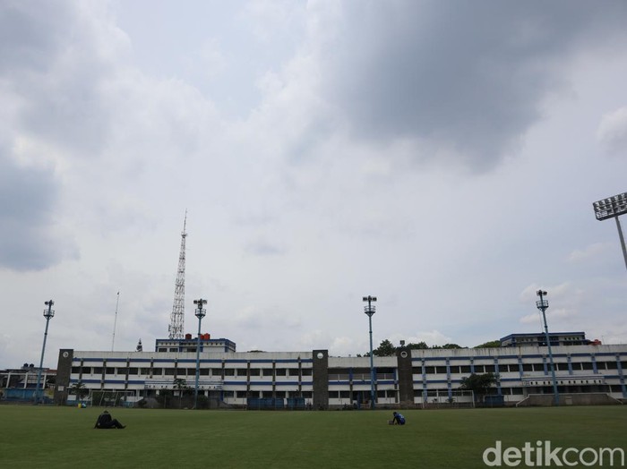 Lapangan di Stadion Persib.