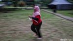 Melihat Relawan CT ARSA Foundation Latihan Fisik dan Kepemimpinan