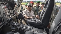 Heli Bell 412 merupakan helikopter serba guna yang diproduksi oleh Bell Helicopter Textron, hasil pengembangan dari model Bell 212 yang mampu membawa 15 awak.  
