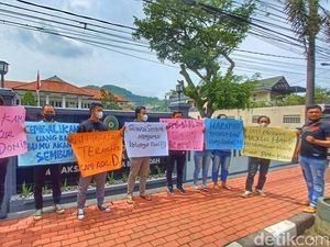 Sidang Tuntutan Doni Salmanan Ditunda 2 Pekan