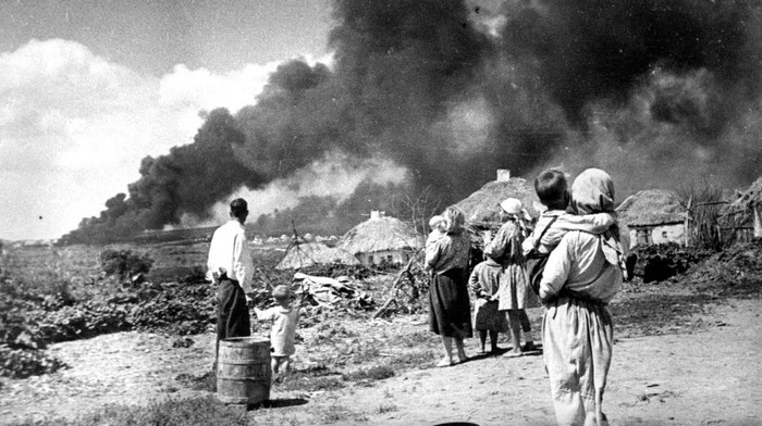 August 1941:  The Nazi German invasion of the Soviet Ukraine.  (Photo by S. Khoroshko/Slava Katamidze Collection/Getty Images)