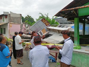 5 Rumah di Denpasar dan Karangasem Tergerus Sungai