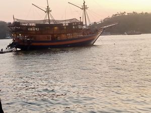 Cuaca Lagi Buruk, Kapal Wisata Labuan Bajo Dilarang Berlayar