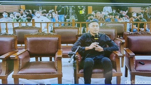 Siapa AKBP Ari Cahya Nugraha, Tim CCTV KM 50 yang Ditelepon Sambo?