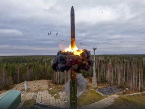 Rusia Bersiap untuk Dunia Tanpa Batasan Nuklir
