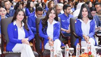 Potret manis Vriska Icha yang foto bareng pedangdut Bebizie dan artis Jhessica Vee. (Foto: dok pribadi)